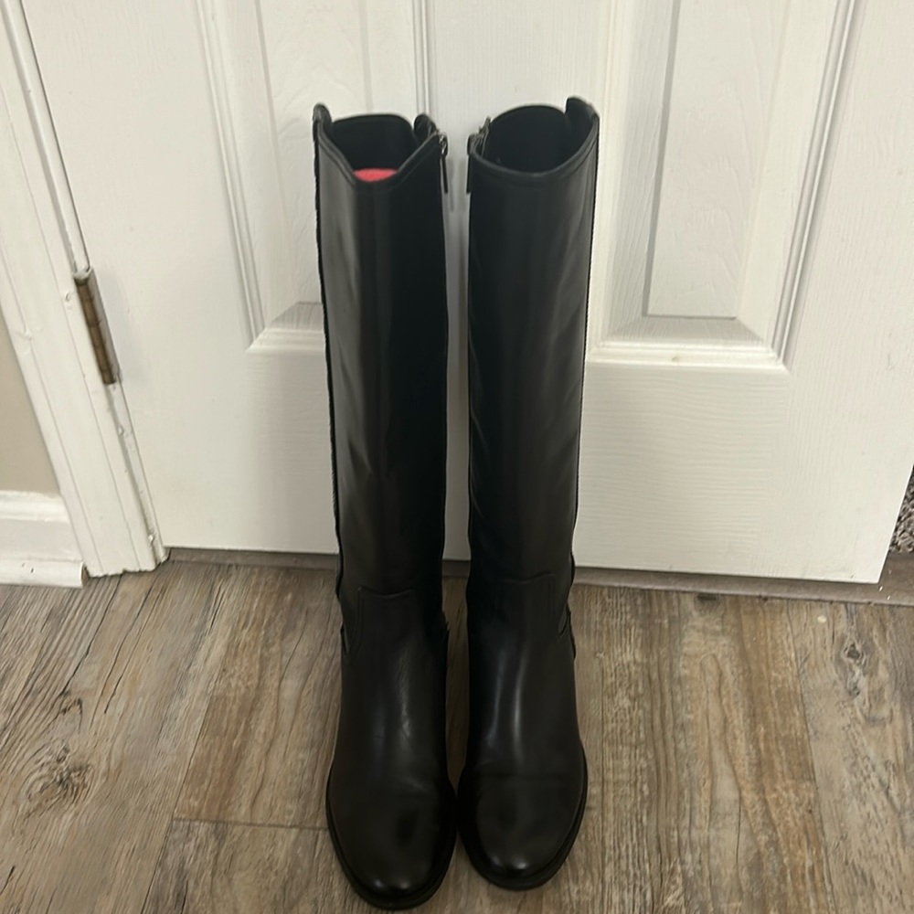 Riding boots